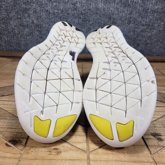 Nike Free RN Flyknit Womens 7 Volt Running Shoes Sneakers Olympic Medal Stand - Picture 9 of 11